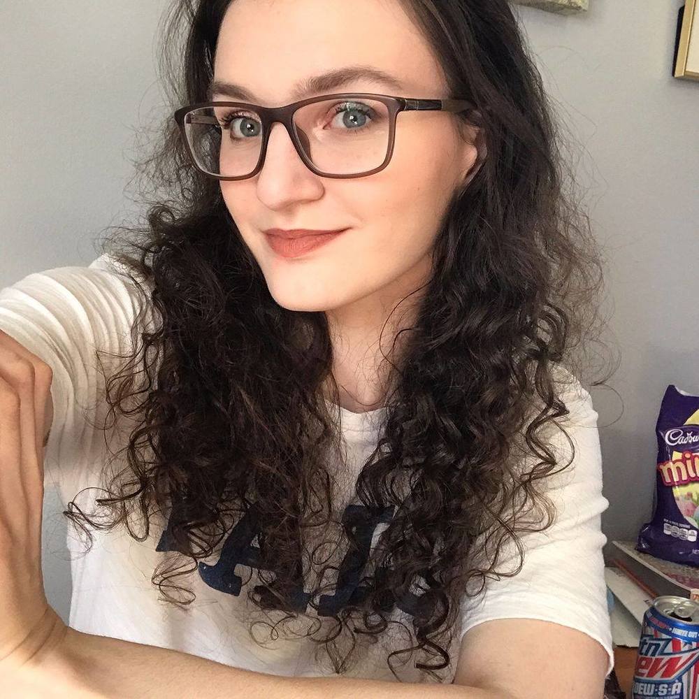 Meet your Posher, Jessica